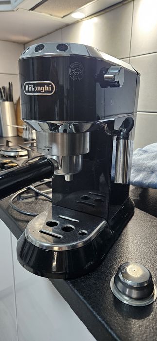 Espressor Delonghi debita