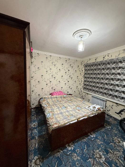 Чирчик 8 м/р 3х Серия 77 сотилади 45.000$ Бош толов ва паспорт Ипотека