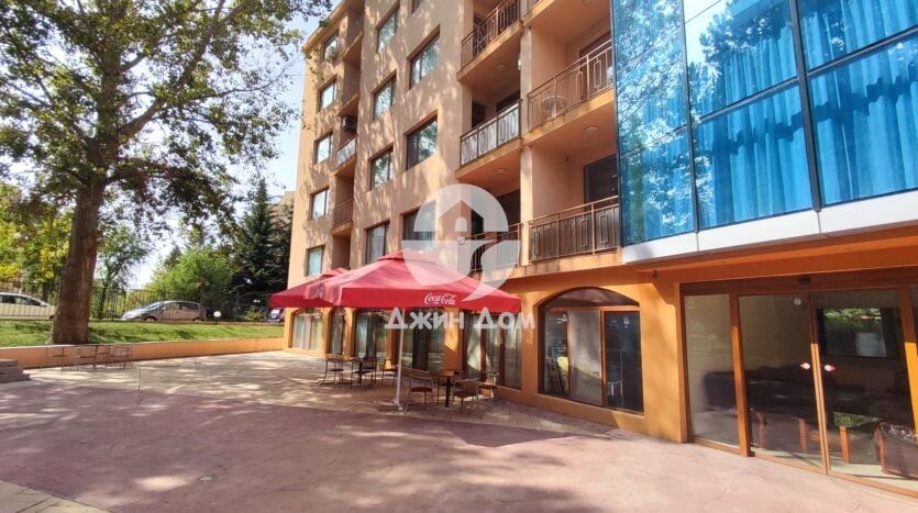 Продава се Двустаен апартамент в к.к. Слънчев бряг - 59 кв.м за 846 €/кв.м - Снимка #7