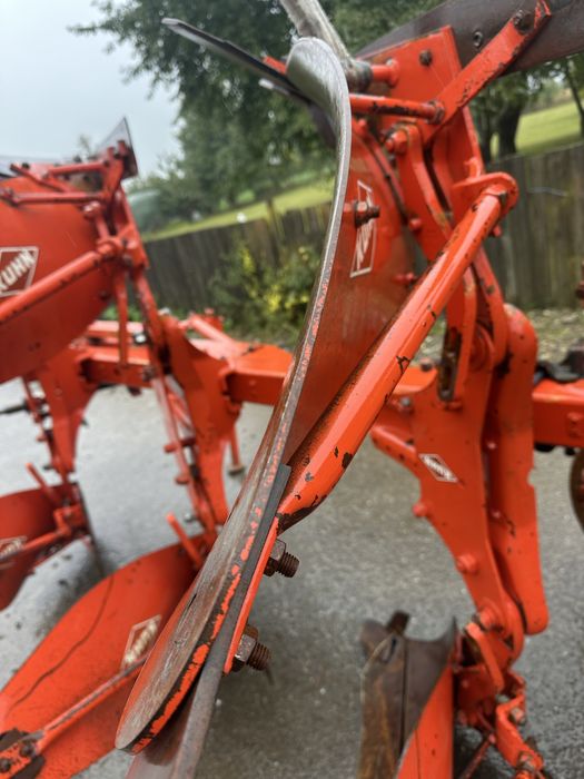 Vand plug kuhn multi-master 110 4 brazde