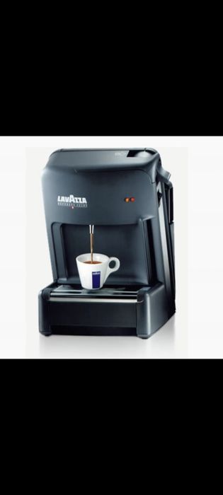 Vând Expresoare Capsule Lavazza