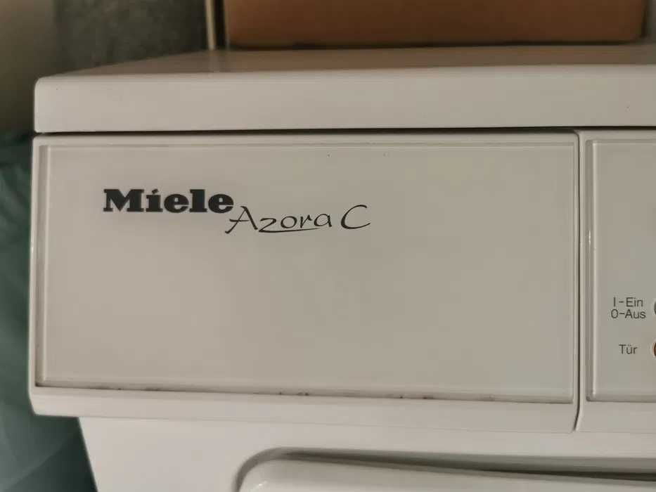 Сушилнята Miele Azora C