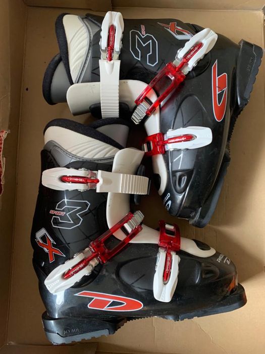 Итальянские горнолыжные ботинки Dalbello практически новые