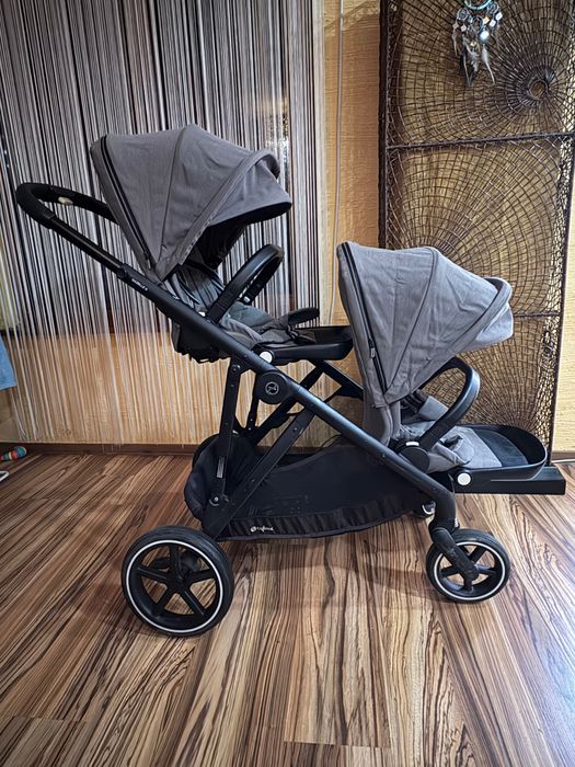 Cybex Gazelle S с две летни седалки и подарък кошница
