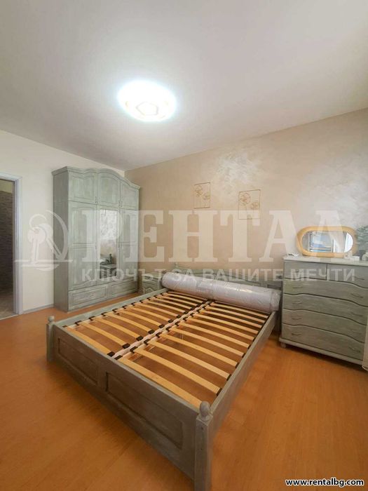 Тристаен нов апартамент срещу Тримонциум