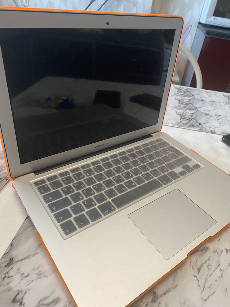 Macbook air 13, 2017,