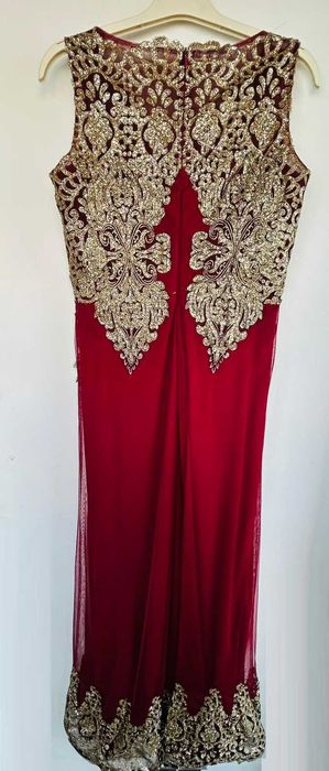 Страхотни рокли за официални поводи!