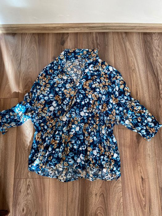 Lot haine damă 100 lei tot