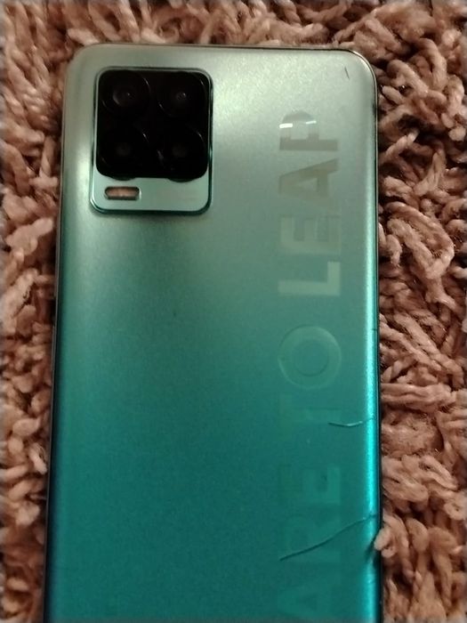 Продам или обменяю refmi note 10s и realme 8 pro