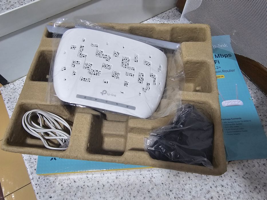 Продам модем-роутер TP-Link TD-W8961N