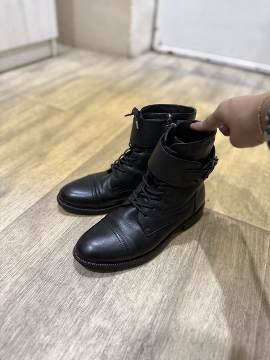 Ботинки осенние Anemone