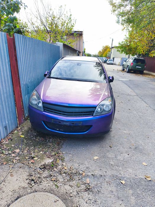 Vând sau dezmembrez Opel Astra h break 1.3 cdti