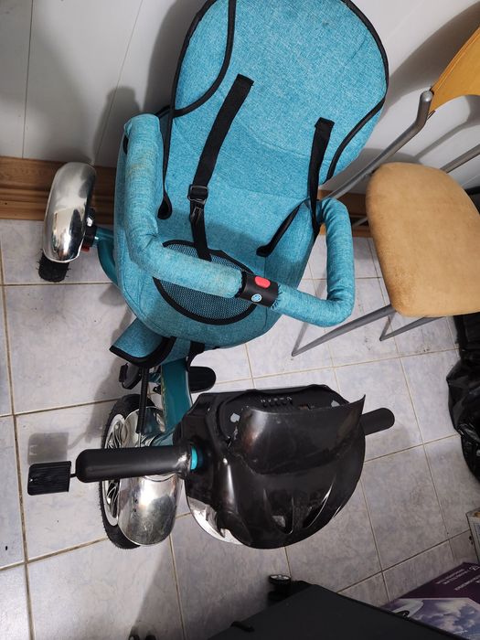 Продаётся велоколяска