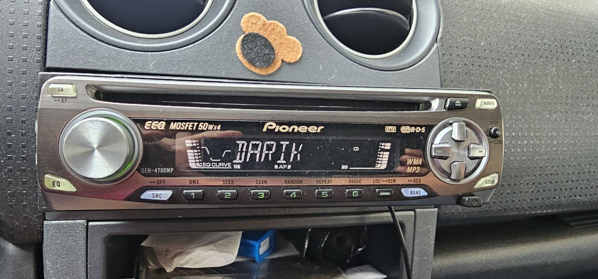 Продавам Pioneer deh-4700mp