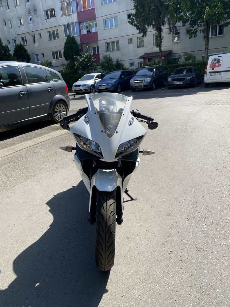 Yamaha YZF R 125 !