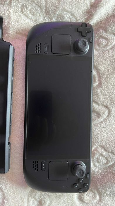 Steam Deck OLED 1TB (септември 2025, 30 часа работа) и аксесоари