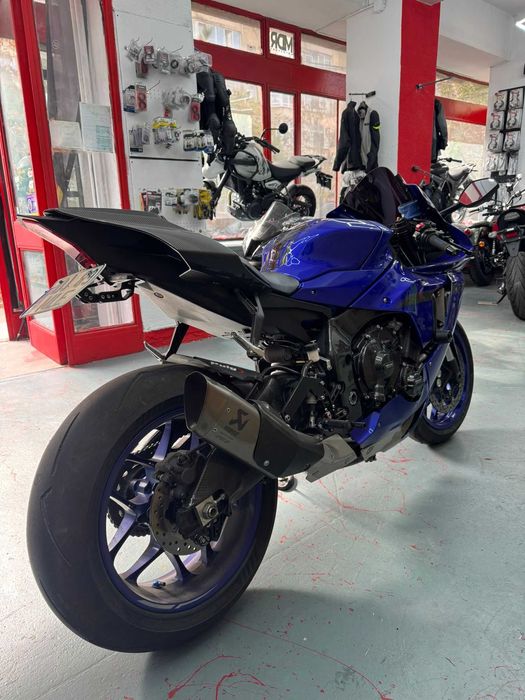 Yamaha YZF R1 2021