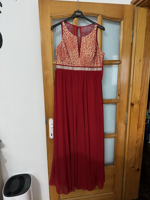 Rochie de seara fara maneci