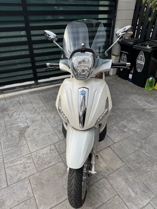 Scuter Piaggio Beverly