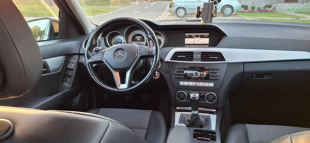 MB C180 CDI 2014  Proprietar  Intretinut