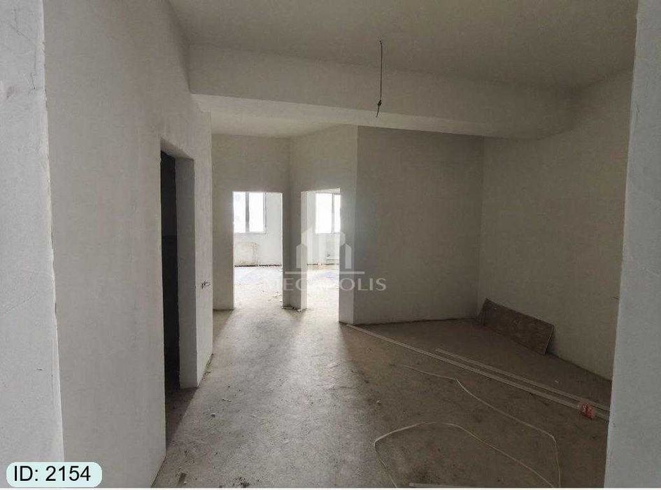 kritiy eski sumda 1 xona karobka uy sotiladi №2154