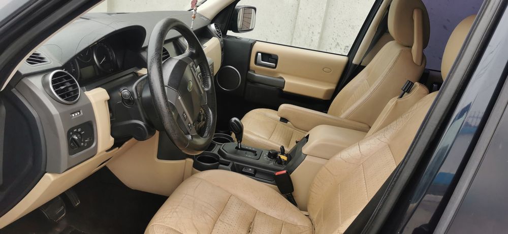 Vând Land rover discovery 3