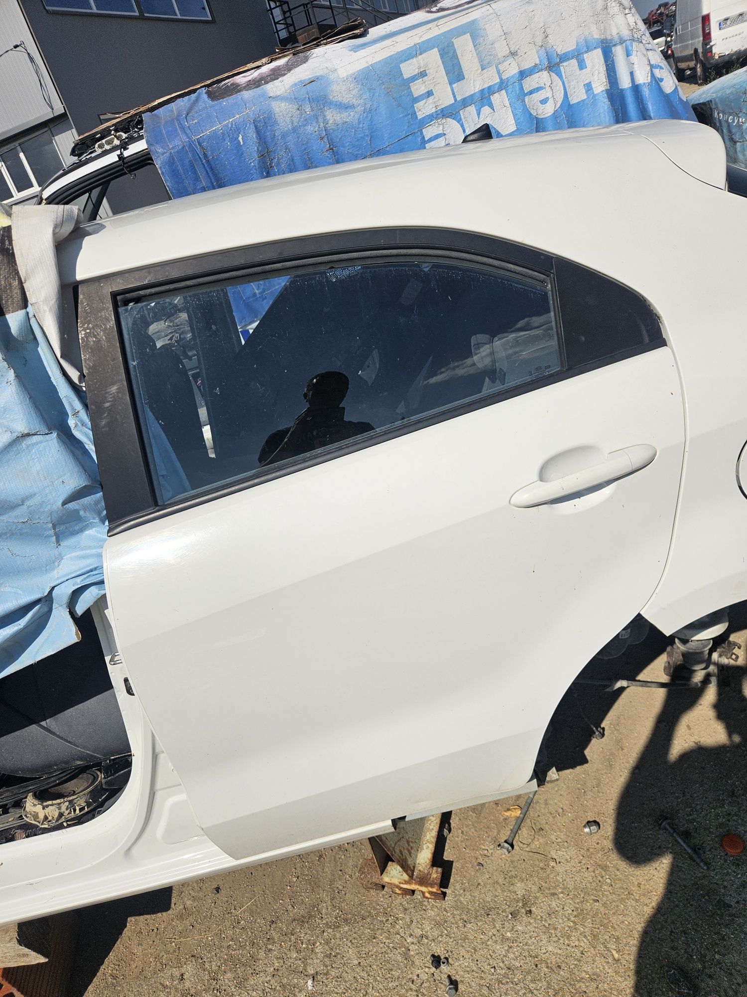 Задна лява врата за Kia Rio 2014god