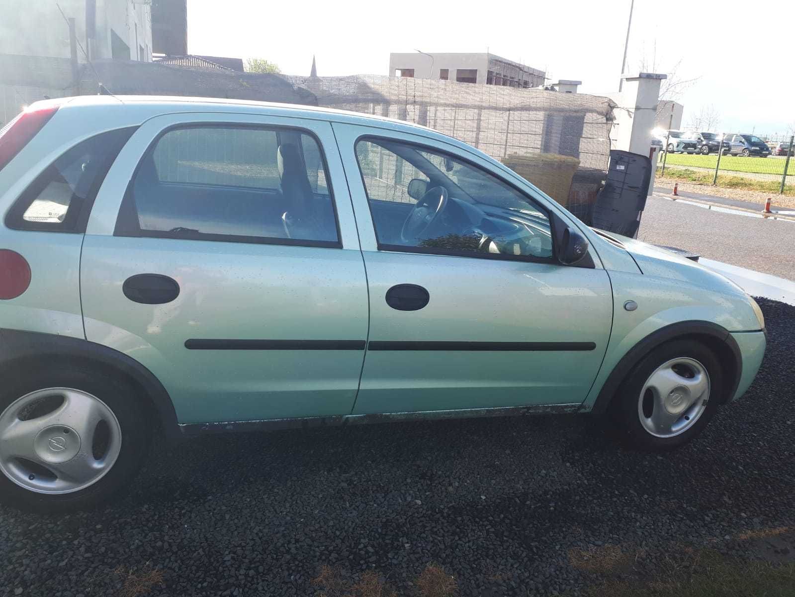 Opel Corsa 1.2 benzina 2001