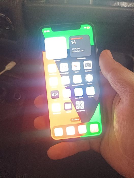 Iphone X bor xotira 64