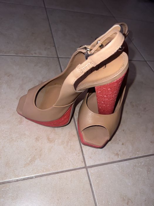 Sandale crem Epica, marimea 38, piele naturala, ca noi