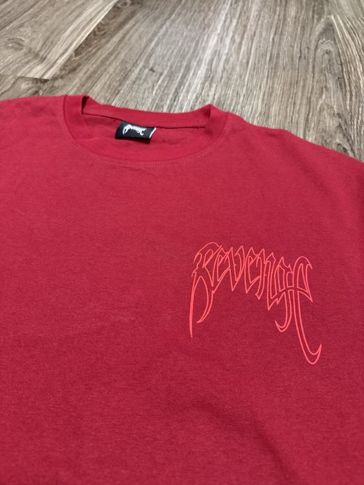 Tricou Revenge - Nou cu Etichetă , Calitate Premium