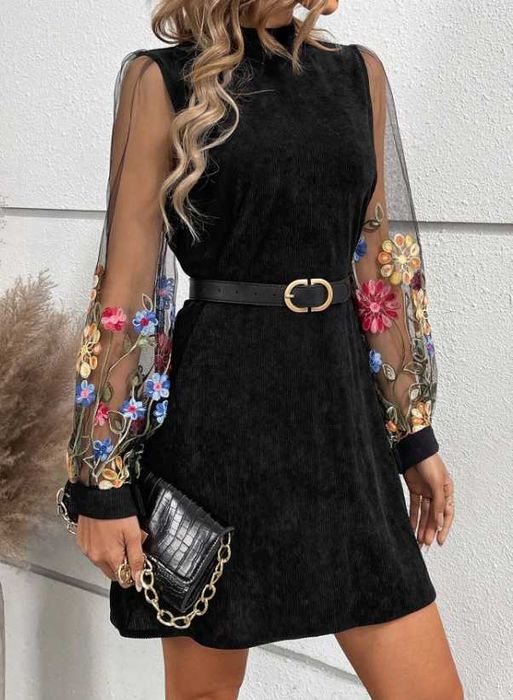 Продавам рокли С размер. Всяка по 25 лв.