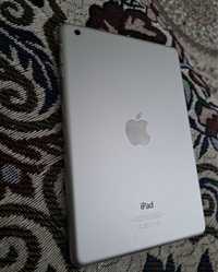 Айпад iPad +наушники