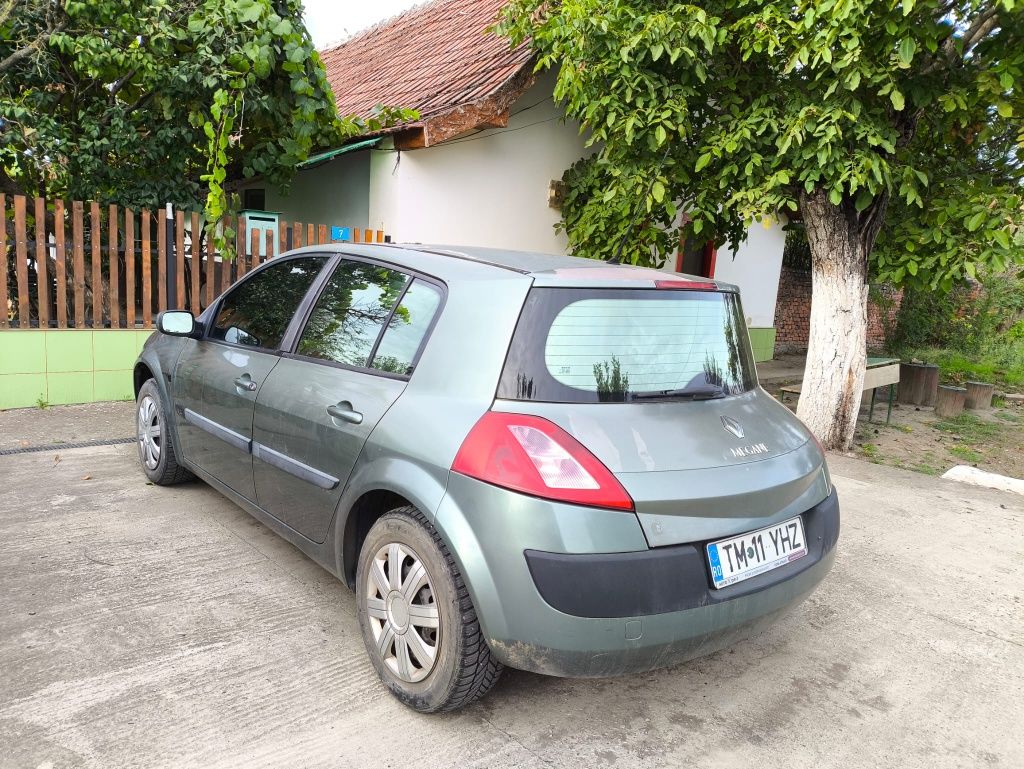 Vând Renault Megane 2