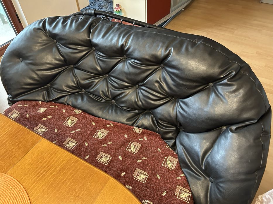 Кожен диван и фотьойл черни
