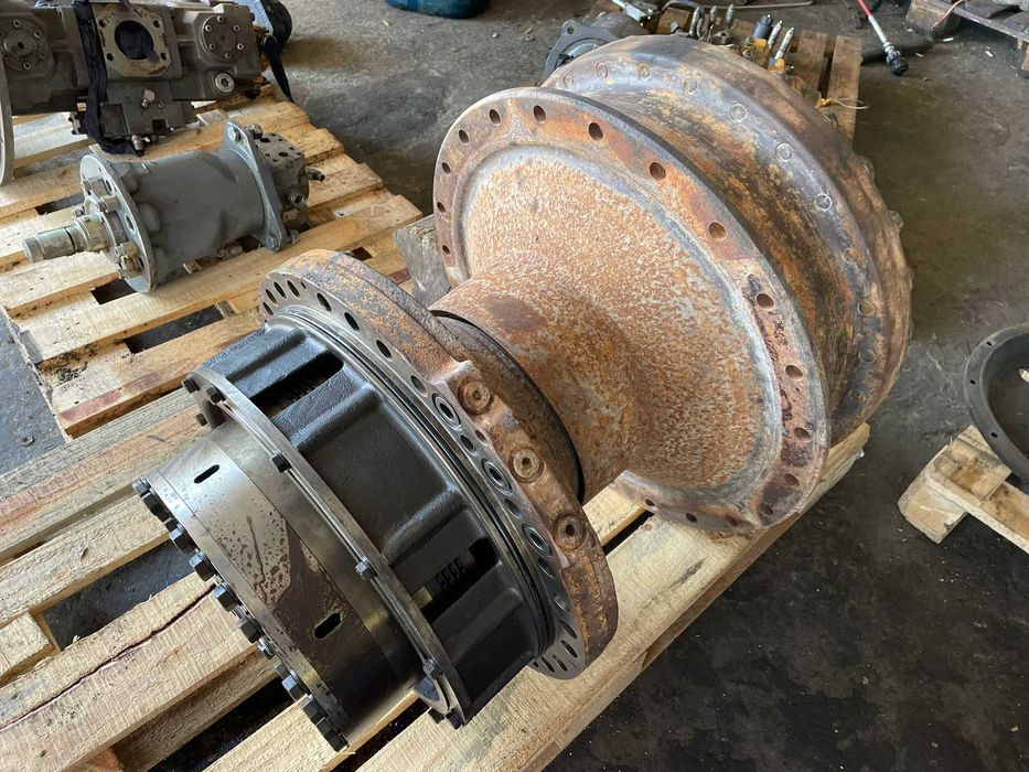 Transmisie finala buldozer CATERPILLAR D 5 H