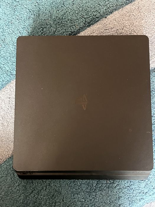 Playstation 4 Slim