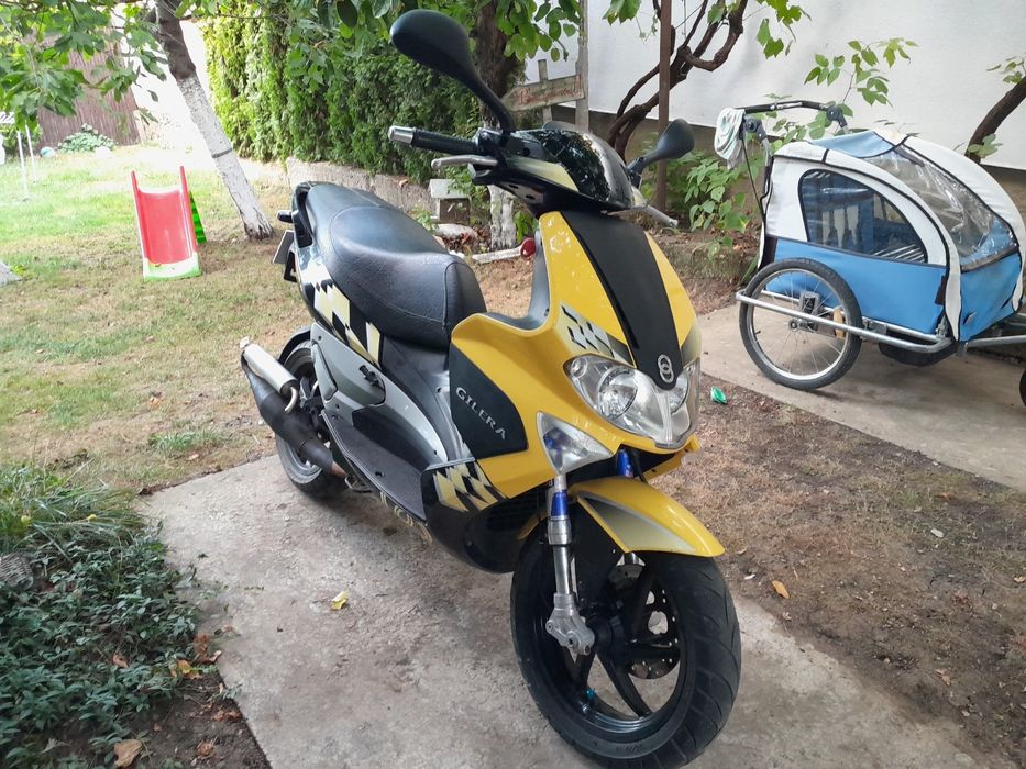 Vând Gilera Runner 50 cc ,2t, an 2008,preț fix 2000 lei