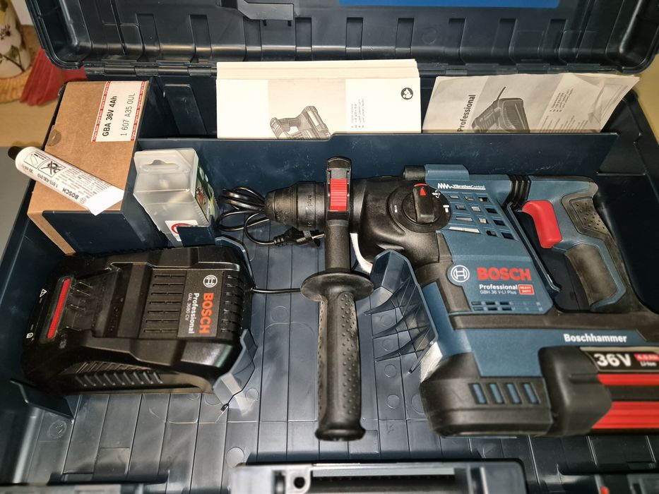 Ciocan Rotopercutor Bosch