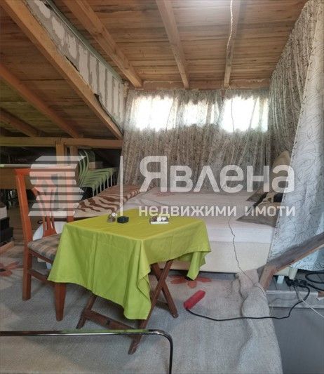 Многостаен обзаведен на Адвокатската градинка