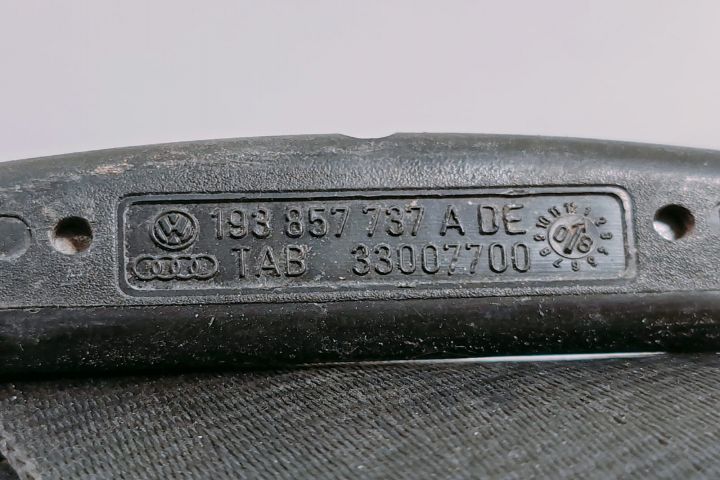Centura de Siguranta  stanga fata 193857737A / 33007700 Volkswagen VW