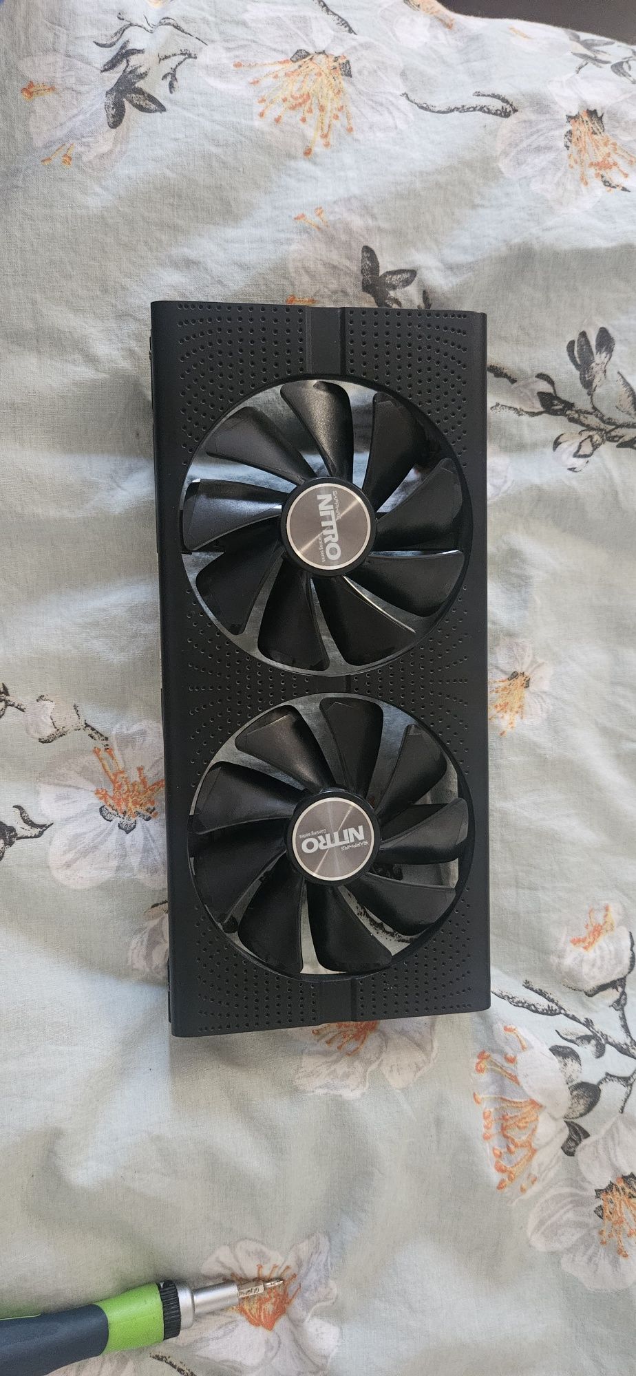 Vand carcasa fata sapphire rx 480+fan uri sau doar fan urile