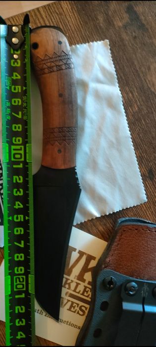 Cutit vanatoare  profesional