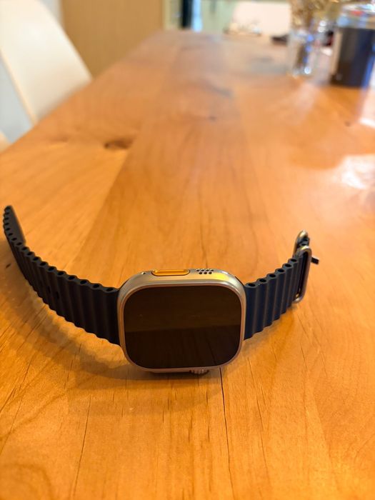 Apple watch ultra titanium
