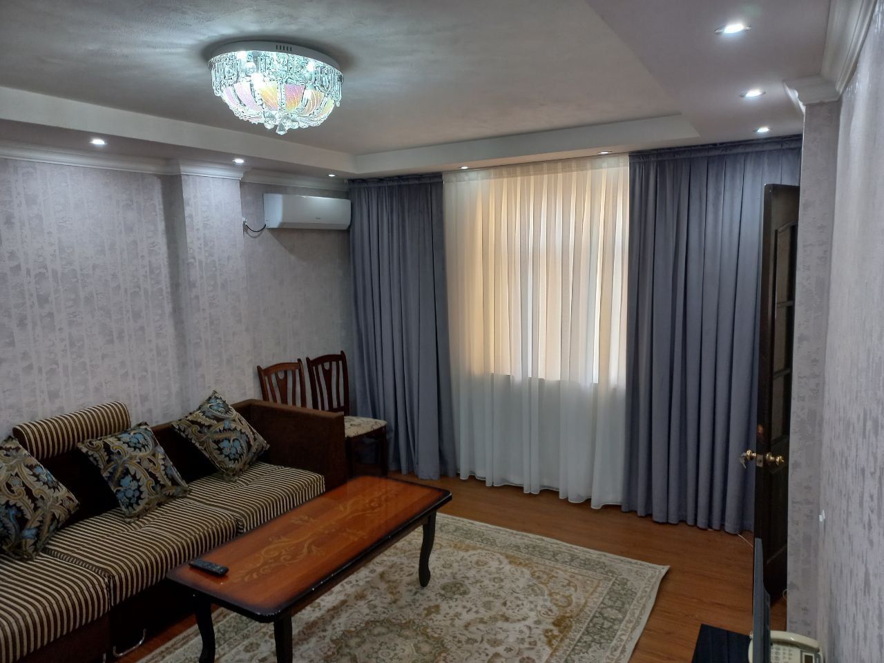 Сдам в аренду  1-ком в центре, 400