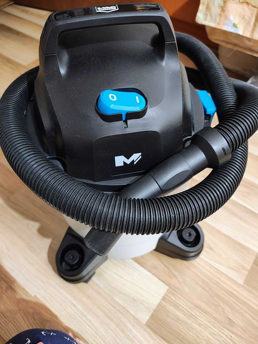 Aspirator industrial 1300 w 16 litri