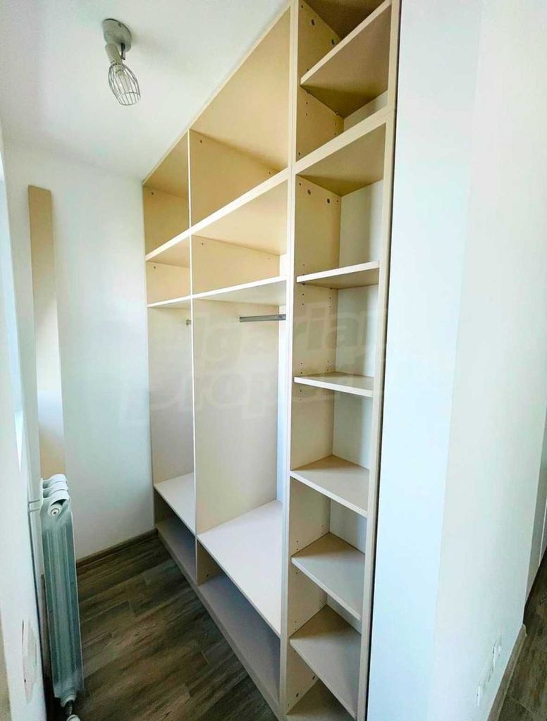 Дава се под наем Тристаен апартамент в София, Кръстова вада - 90 кв.м за 900 € - Снимка #6