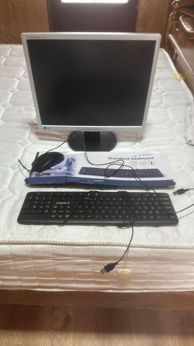 Vând monitor,unitate