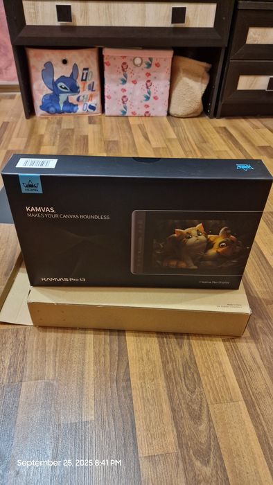 Tabletă grafică Huion Kamvas Pro 13