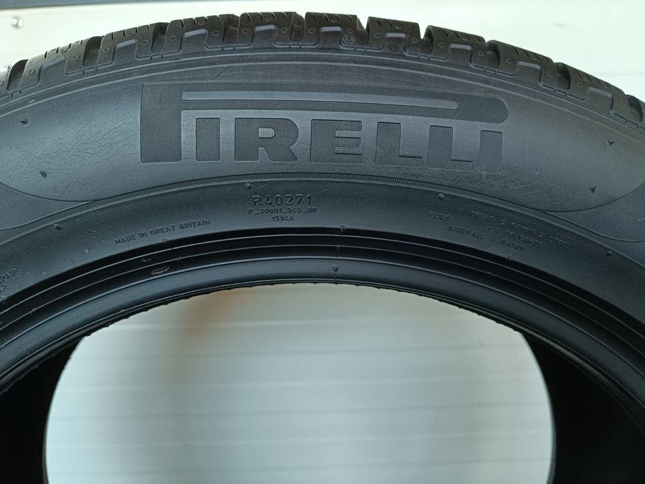 2бр зимни гуми 235/55/19/Pirelli scorpion tm/ dot2822/7.5мм